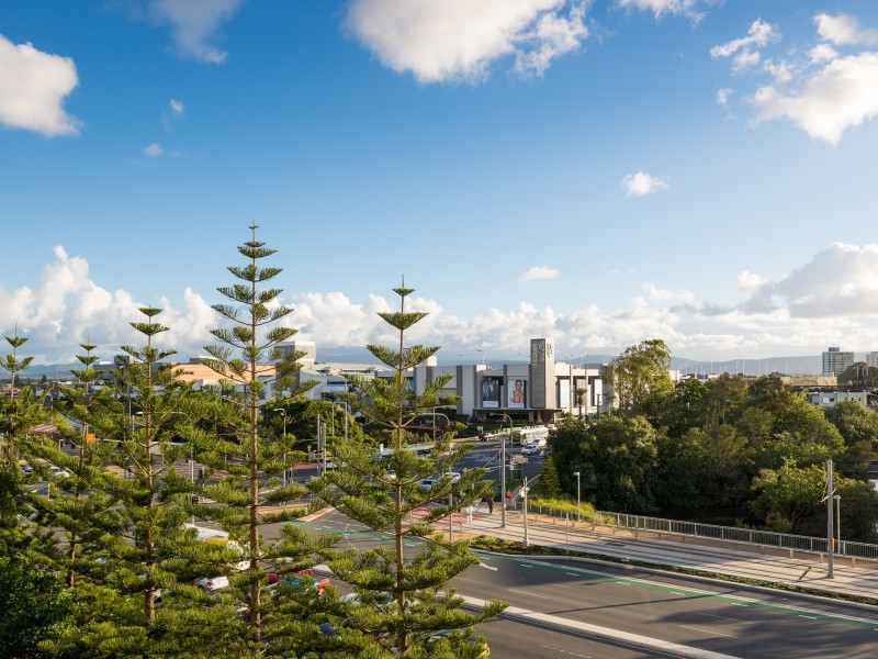 501/40 Surf Parade, Broadbeach QLD 4218