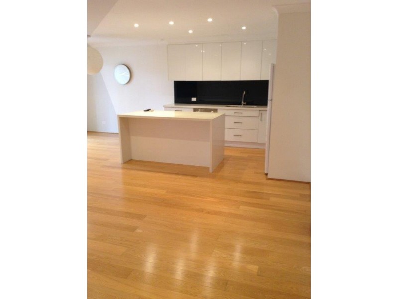 Unit 40/42 Beach Parade, Surfers Paradise QLD 4217