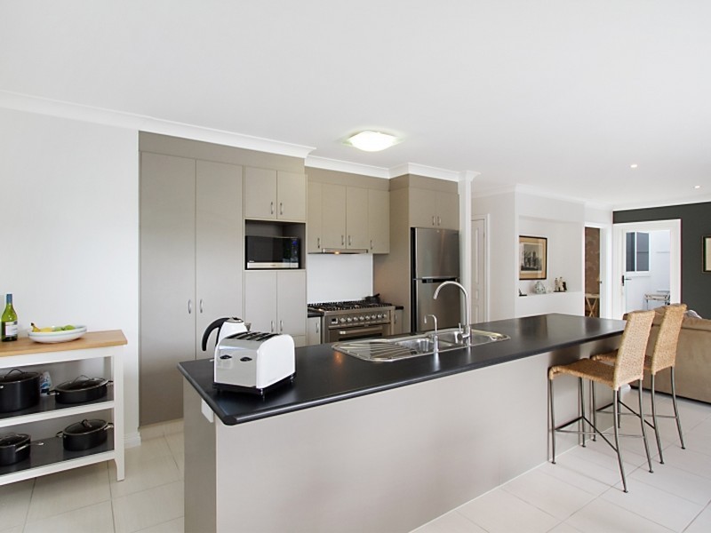 46 Heights Drive, Robina QLD 4226