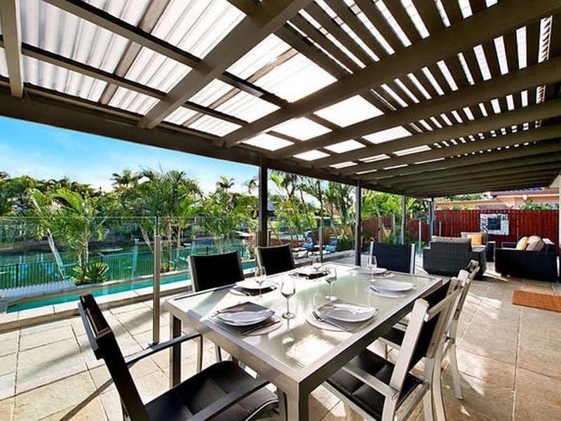 51 Poinciana Boulevard, Broadbeach Waters QLD 4218