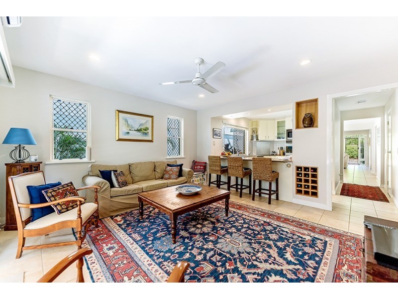 6/272 Ashmore Road, Benowa QLD 4217