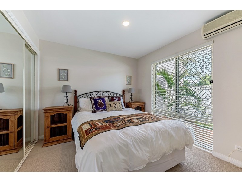 6/272 Ashmore Road, Benowa QLD 4217