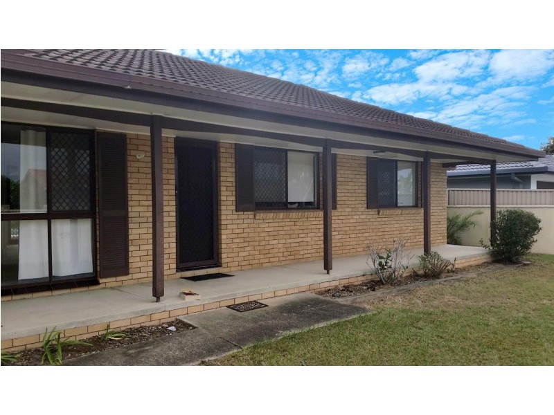 25 Rumrunner Street, Mermaid Waters QLD 4218