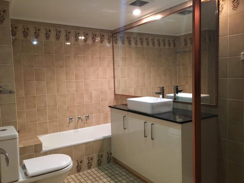 2B/80 The Esplanade, Surfers Paradise QLD 4217