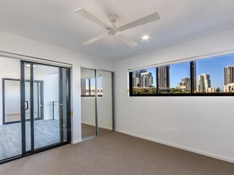 203/9 Hooker Boulevard, Broadbeach QLD 4218