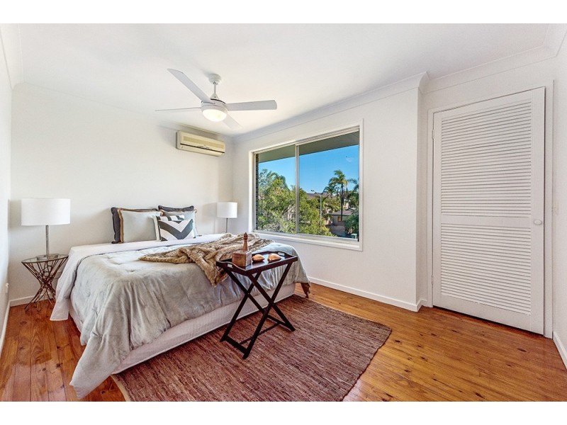 6/6 Duet Drive, Mermaid Waters QLD 4218