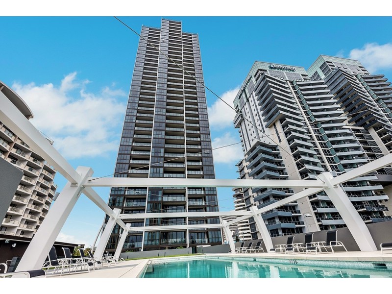 50 Surf Parade, Broadbeach QLD 4218