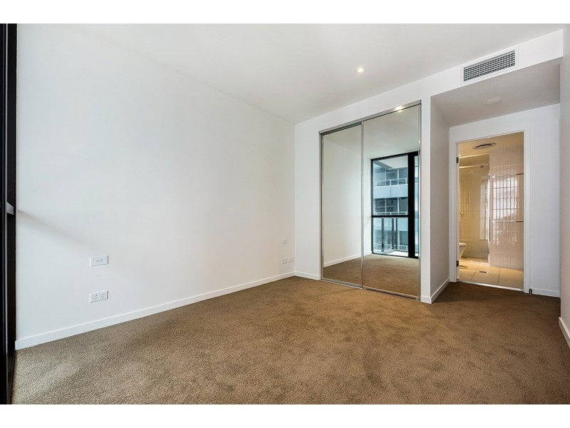 50 Surf Parade, Broadbeach QLD 4218