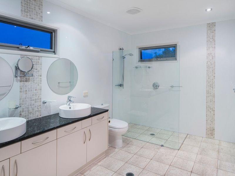 16 Andromeda Parade, Robina QLD 4226