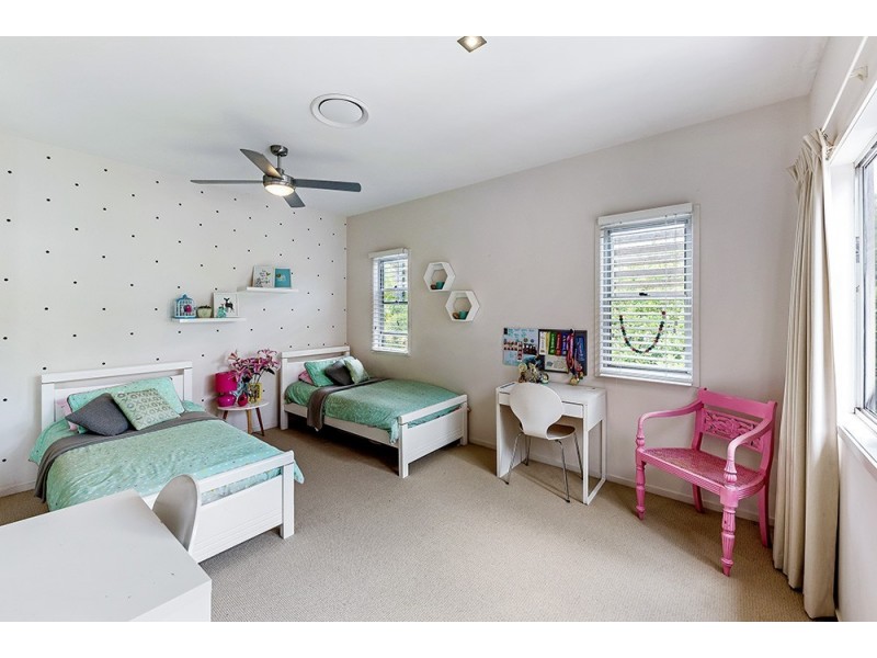 5020B Riverwood Grove, Benowa QLD 4217