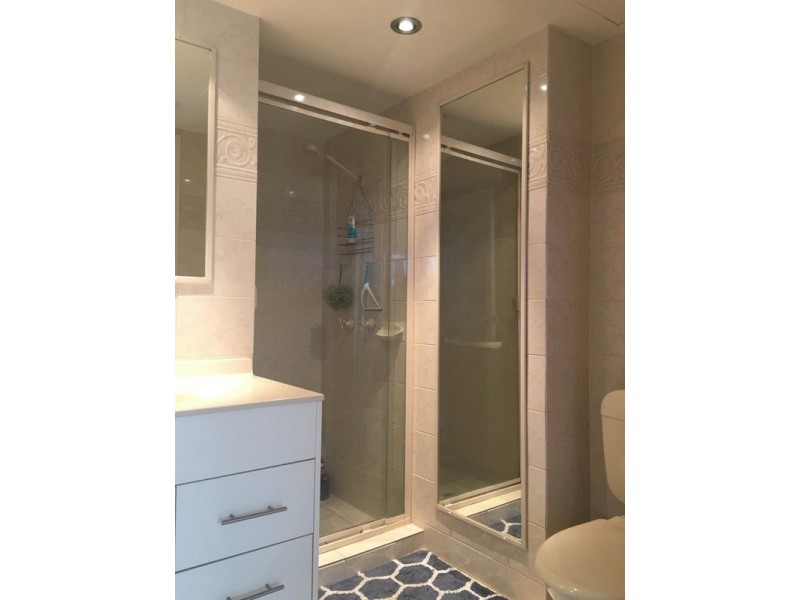 4/35 Broadbeach Boulevard, Broadbeach QLD 4218