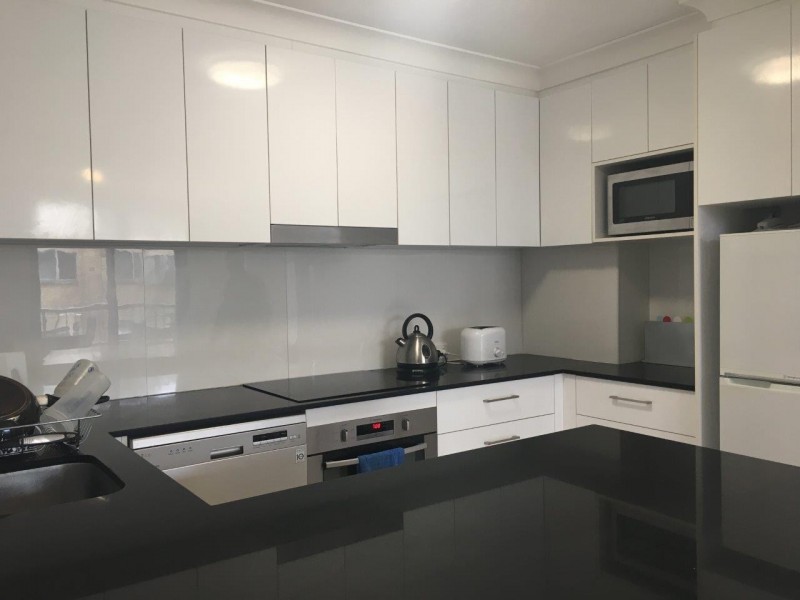 4/35 Broadbeach Boulevard, Broadbeach QLD 4218