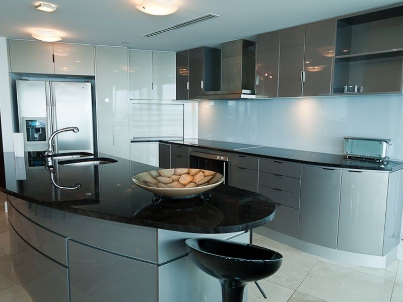 2/59 Broadbeach Boulevard, Broadbeach QLD 4218