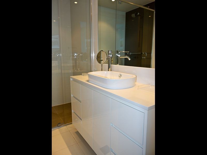 22206/3113 Gold Coast Highway, Surfers Paradise QLD 4217