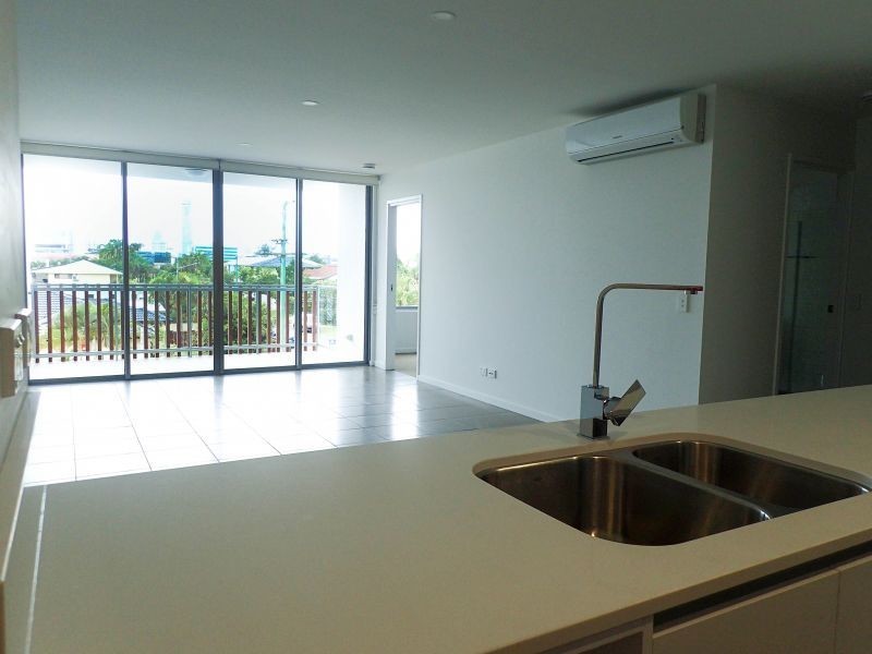 Apartment 4112/1-7 Waterford Court, Bundall QLD 4217