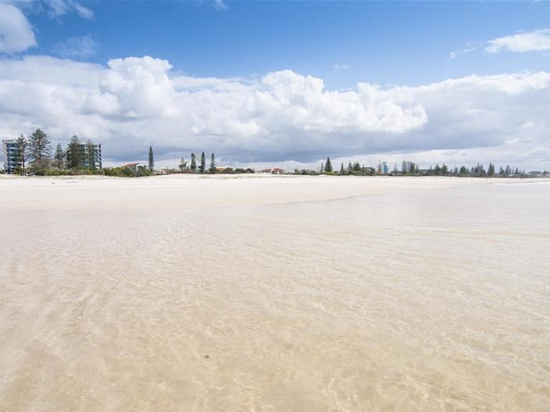 61 Golden Four Drive, Bilinga QLD 4225