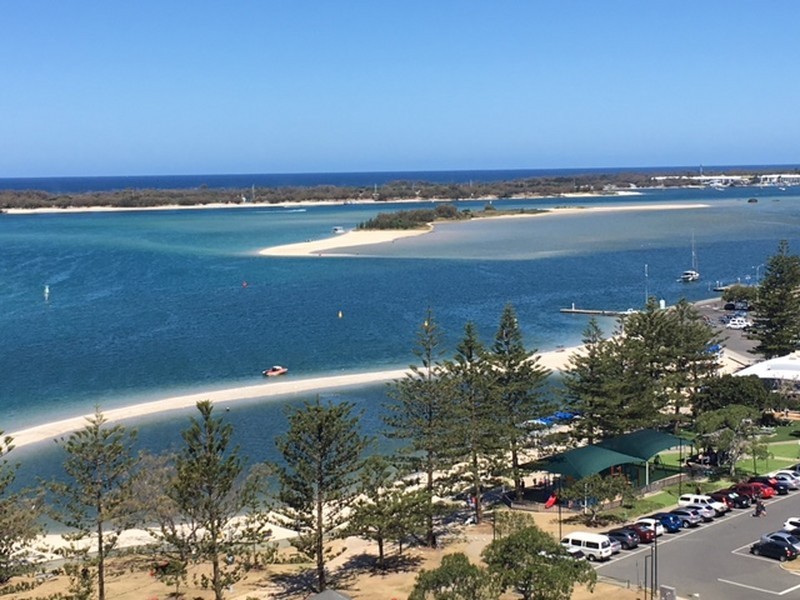 Apartment 908/386 Marine Parade, Labrador QLD 4215