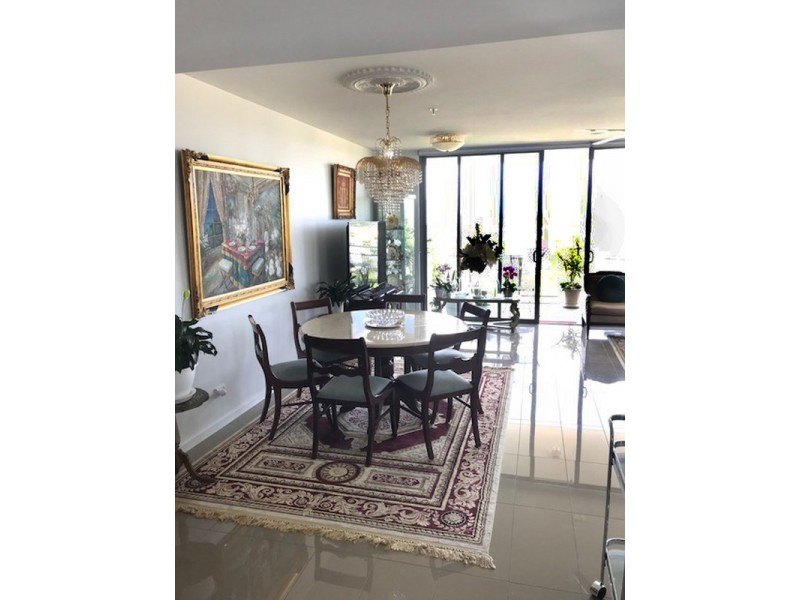 Apartment 908/386 Marine Parade, Labrador QLD 4215