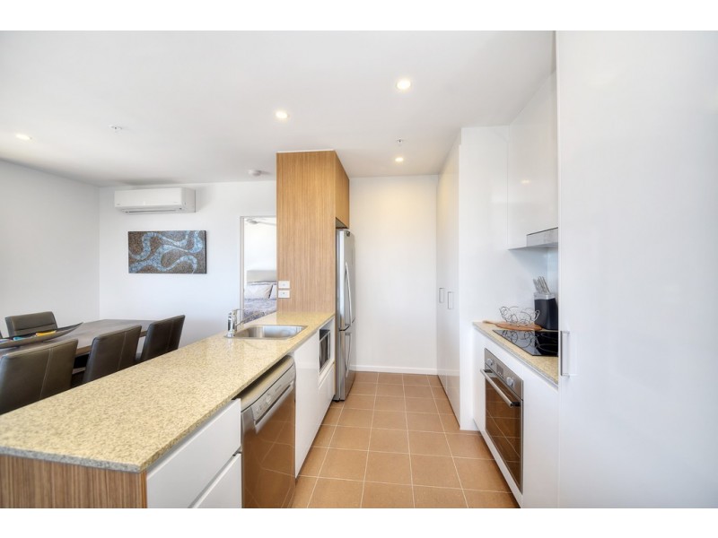 122/2729-2733 Gold Coast Highway, Broadbeach QLD 4218