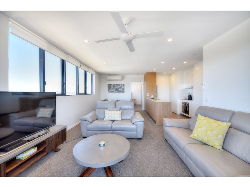 122/2729-2733 Gold Coast Highway, Broadbeach QLD 4218