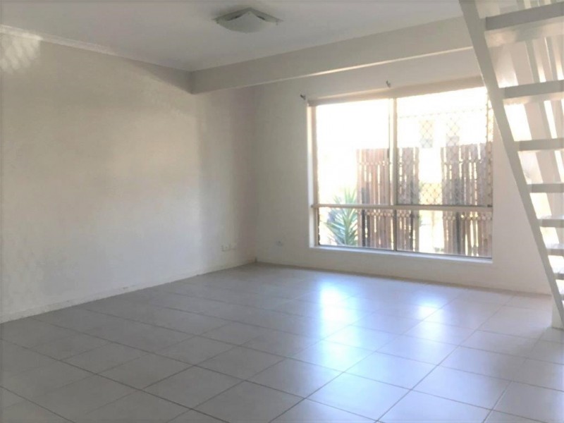 18/96 Smith Road, Woodridge QLD 4114