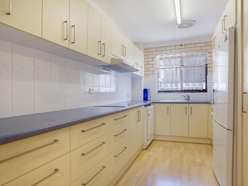 3/59 Hooker Boulevard, Broadbeach Waters QLD 4218