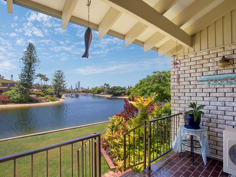 3/59 Hooker Boulevard, Broadbeach Waters QLD 4218