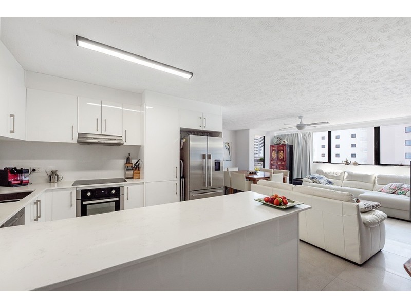 Broadbeach QLD 4218