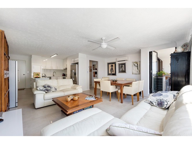 Broadbeach QLD 4218