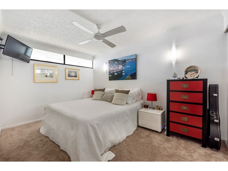 Broadbeach QLD 4218