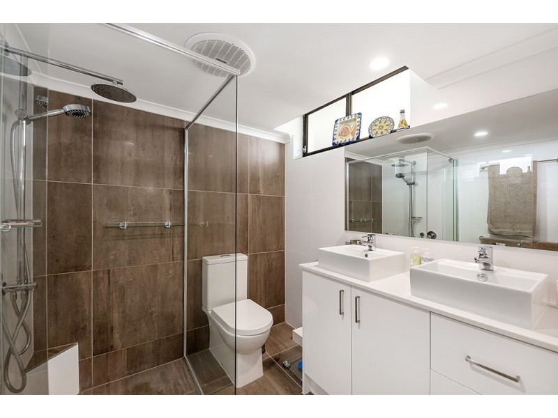 Broadbeach QLD 4218
