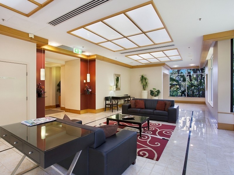 3/20 Riverview Drive, Surfers Paradise QLD 4217