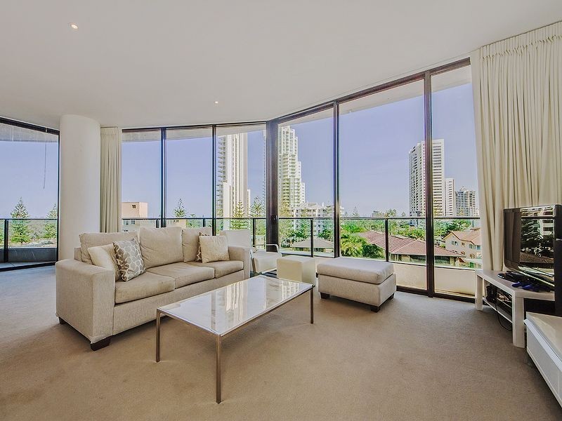 1 Oracle Boulevard, Broadbeach QLD 4218