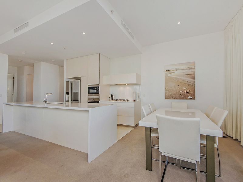 1 Oracle Boulevard, Broadbeach QLD 4218