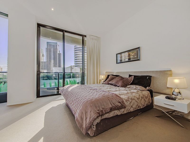 1 Oracle Boulevard, Broadbeach QLD 4218