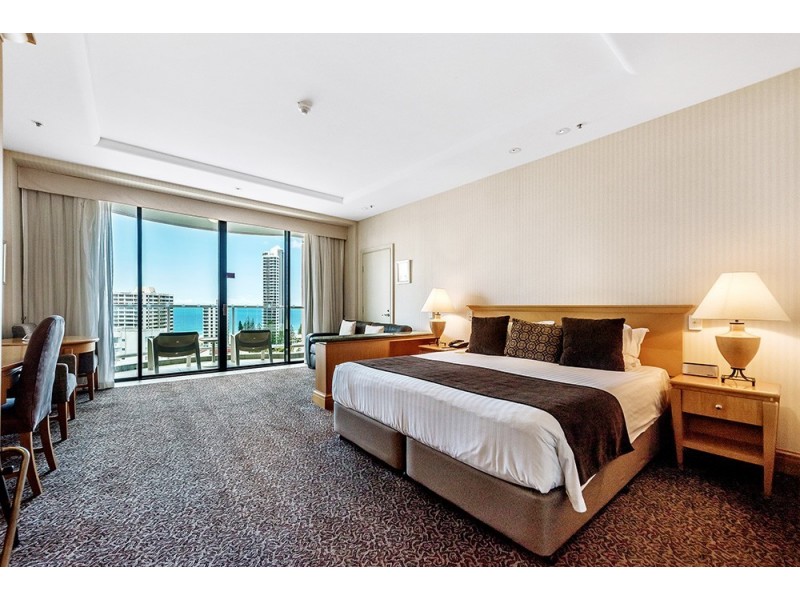 1102/2801-2833 Gold Coast Highway, Surfers Paradise QLD 4217