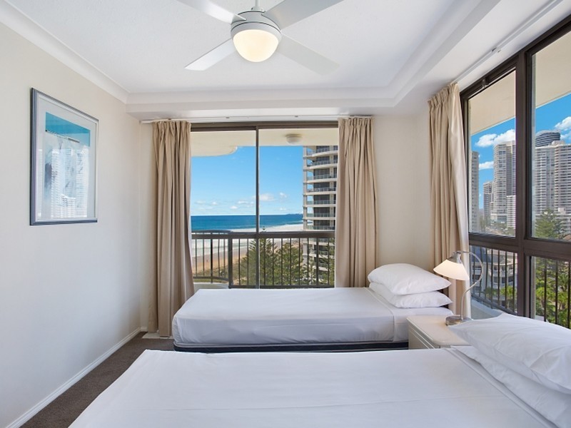 35/4-6 Britannia Avenue, Broadbeach QLD 4218