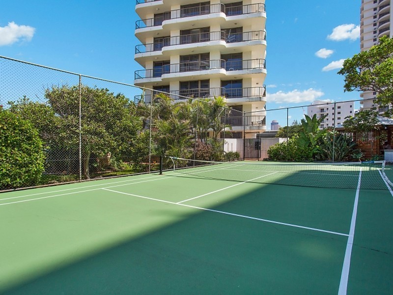 35/4-6 Britannia Avenue, Broadbeach QLD 4218