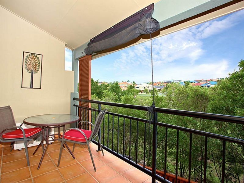 3/1 Alexandrina Drive, Varsity Lakes QLD 4227