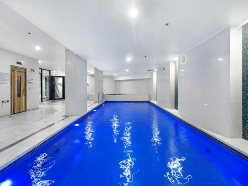 1904/22 Surf Parade, Broadbeach QLD 4218