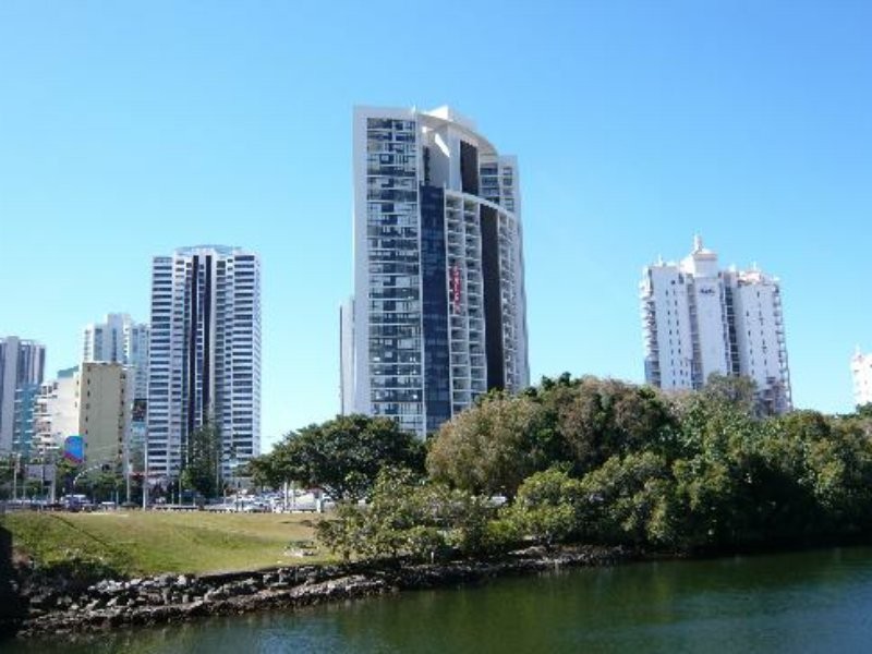 1904/22 Surf Parade, Broadbeach QLD 4218