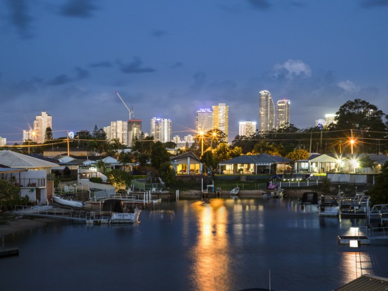 25 Sophie Ave, Broadbeach Waters QLD 4218