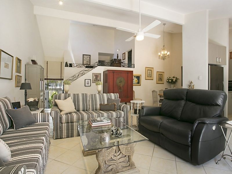 26/9 Freyburg Street, Sorrento QLD 4217