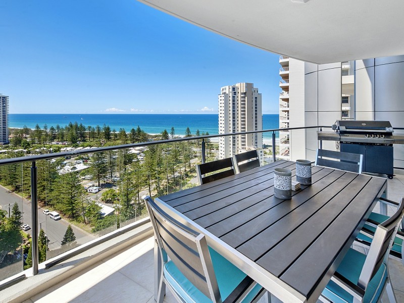 32/11 Peak Avenue, Main Beach QLD 4217
