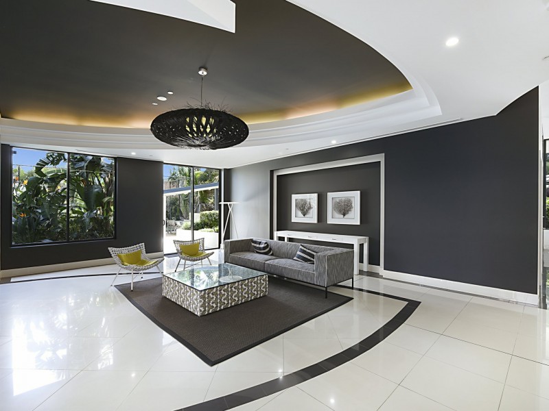 32/11 Peak Avenue, Main Beach QLD 4217