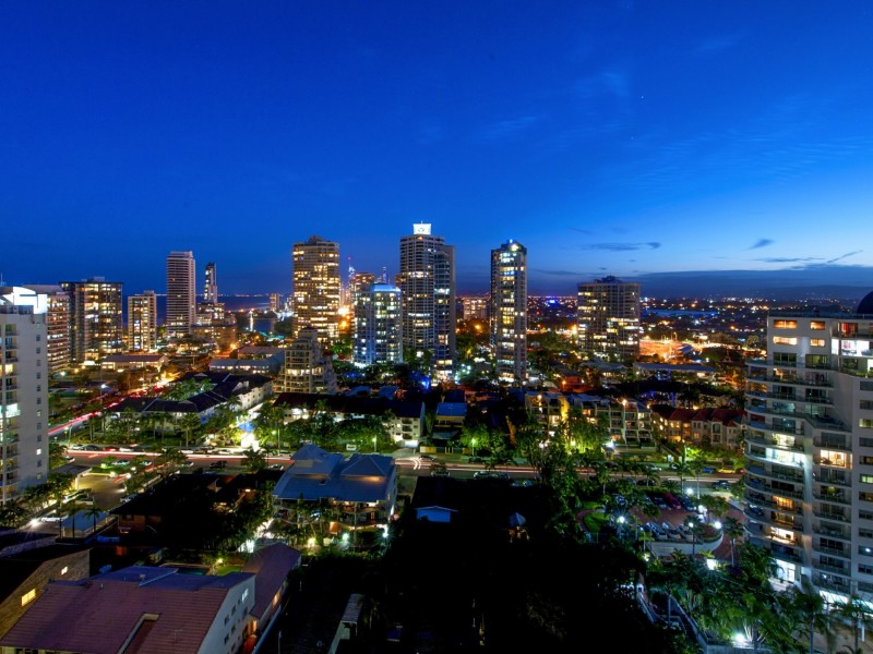 32/11 Peak Avenue, Main Beach QLD 4217