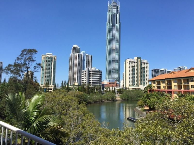 13/59a Peninsular Drive, Surfers Paradise QLD 4217