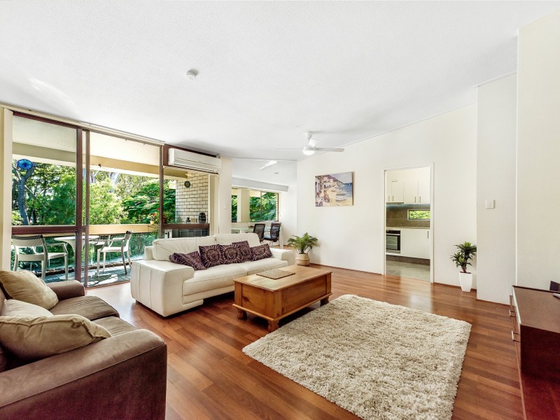 9/20 Rudd Street, Broadbeach Waters QLD 4218