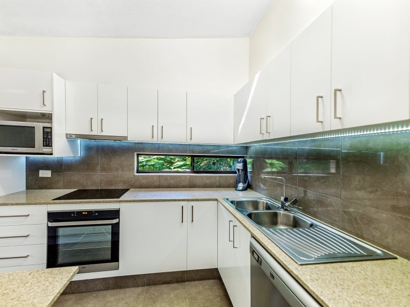 9/20 Rudd Street, Broadbeach Waters QLD 4218