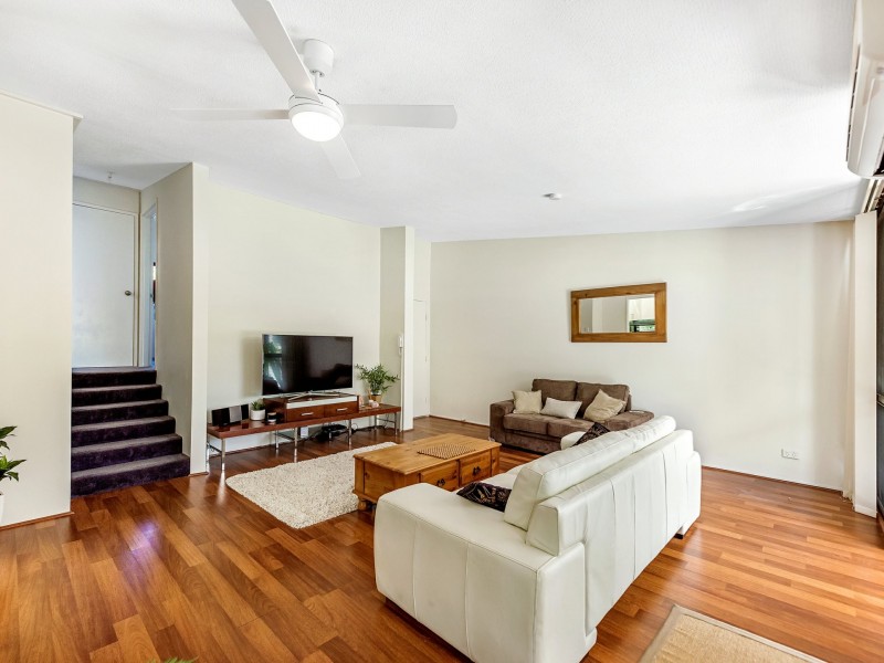 9/20 Rudd Street, Broadbeach Waters QLD 4218